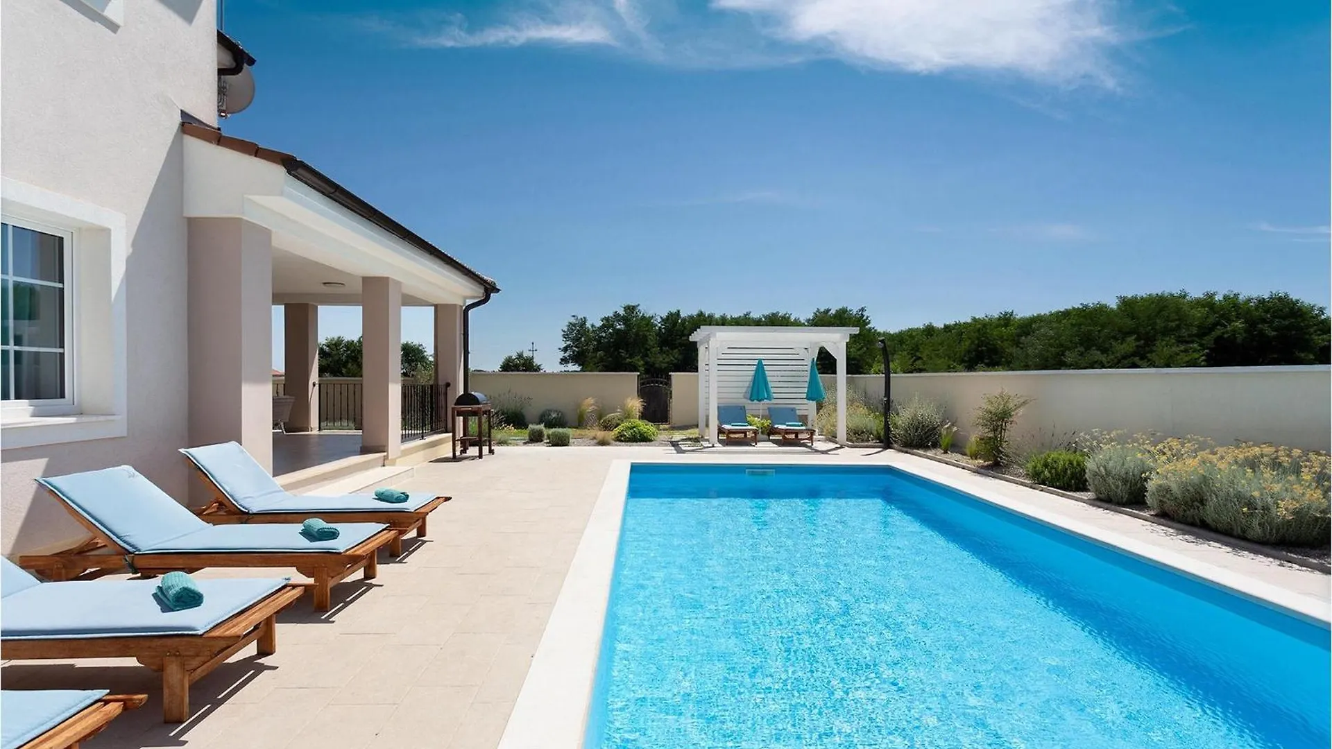 Villa Tempera Pula 0*,  Kroatien